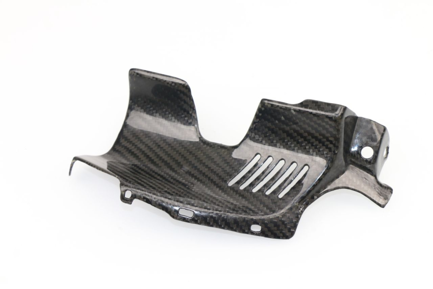 photo de CACHE CHASSIS LATERAL GAUCHE SUZUKI GSR 600 (2005 - 2012)