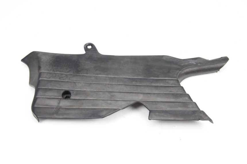 photo de CACHE CHASSIS LATERAL GAUCHE HONDA CBR F SC21 1000 (1986 - 1992)