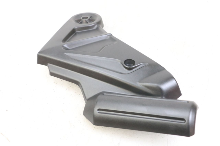 photo de CACHE CHASSIS LATERAL GAUCHE KAWASAKI VERSYS ABS 650 (2015 - 2018)