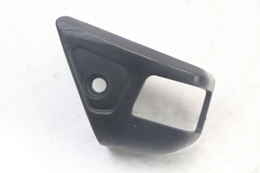 photo de CACHE CHASSIS LATERAL GAUCHE PEUGEOT SPEEDFIGHT 100 (1997 - 2007)