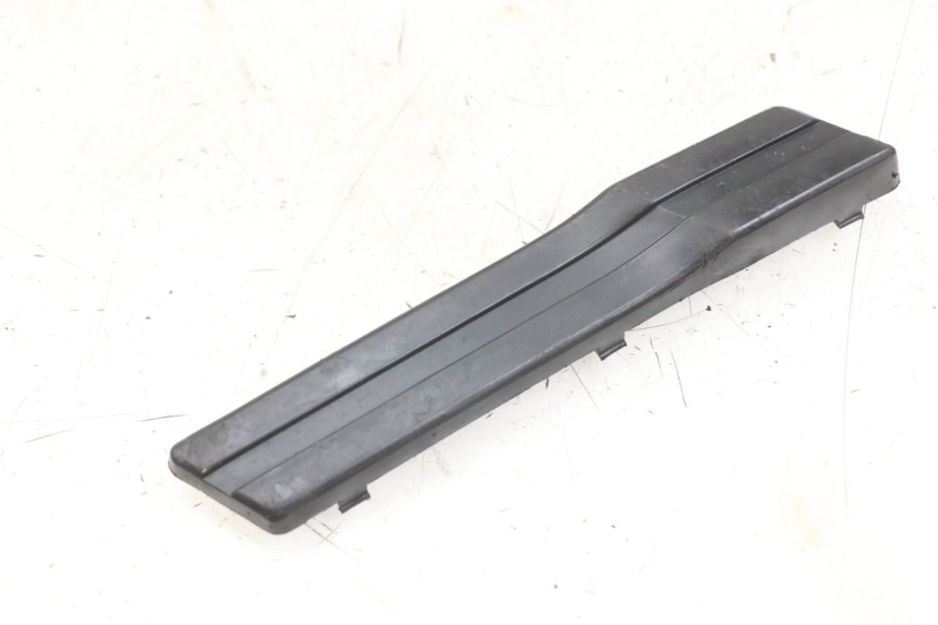 photo de CACHE CHASSIS LATERAL GAUCHE YAMAHA FJ 3CX 1200 (1986 - 1996)