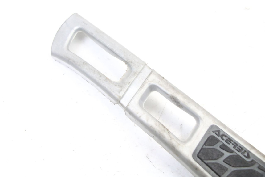 photo de CACHE CHASSIS LATERAL GAUCHE YAMAHA YZ 125 (2006 - 2016)
