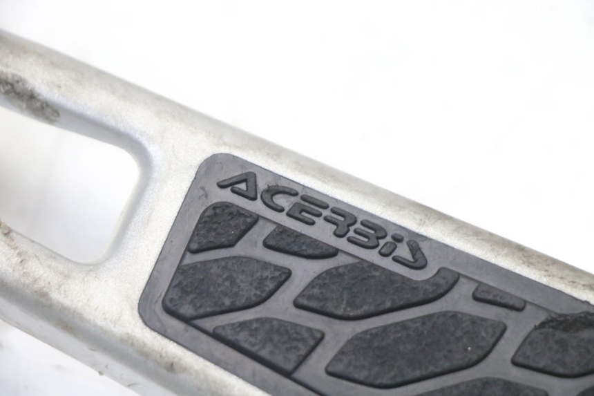 photo de CACHE CHASSIS LATERAL GAUCHE YAMAHA YZ 125 (2006 - 2016)