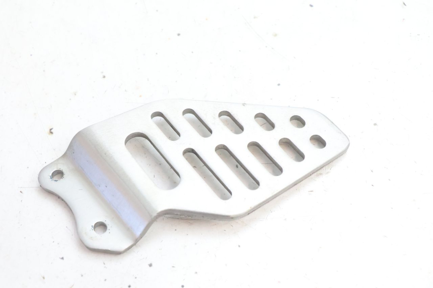 photo de CACHE CHASSIS LATERAL GAUCHE YAMAHA YZF R6 600 (2008 - 2009) - Vue principale