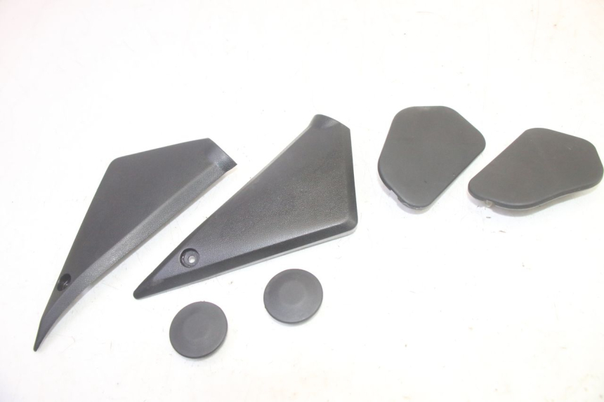 photo de CACHE CHASSIS LATERAL SUZUKI GSF N BANDIT 600 (1996 - 1999) - Vue principale