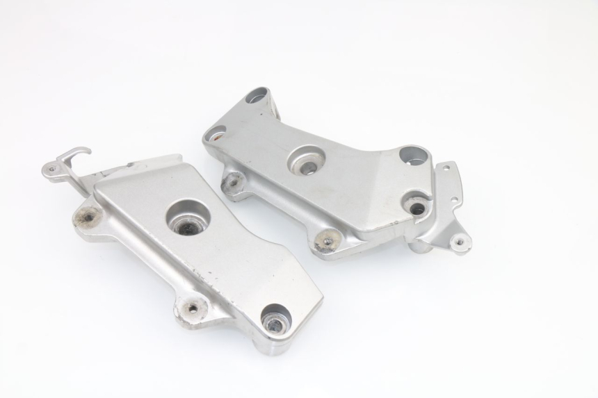 photo de CACHE CHASSIS LATERAL HONDA CBF S HORNET 600 (2002 - 2003)