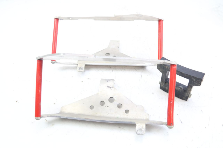 photo de CACHE CHASSIS LATERAL HONDA CRF 250 (2010 - 2013)