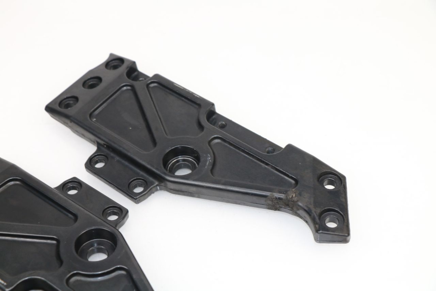 photo de CACHE CHASSIS LATERAL KAWASAKI ZEPHYR 550 (1991 - 1998)