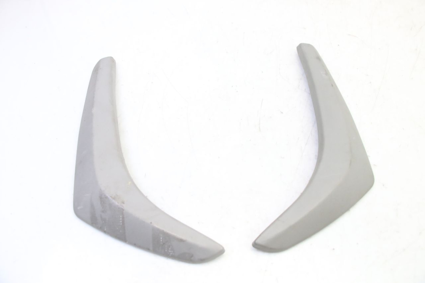 photo de CACHE CHASSIS LATERAL PIAGGIO LIBERTY 4T 50 (2009 - 2015)