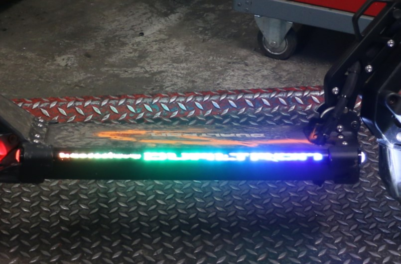 photo de CACHE CHASSIS LATERAL DUALTRON MINI SPECIAL 1