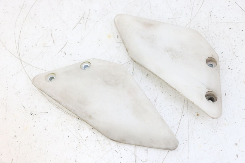 photo de CACHE CHASSIS LATERAL HONDA NSR R 125 (1994 - 2003) - Vue principale