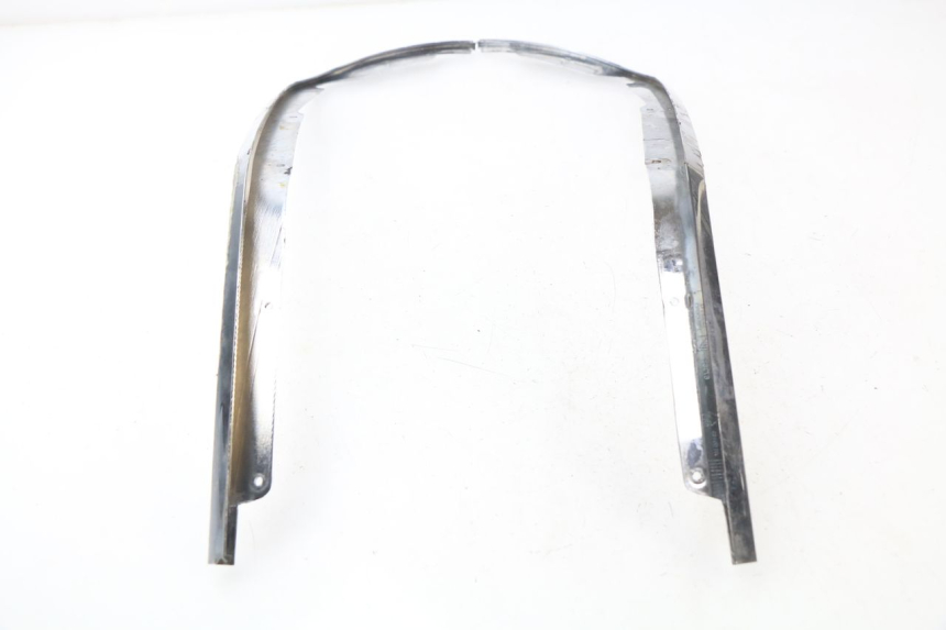 photo de CACHE CHASSIS LATERAL PIAGGIO PRIMAVERA 125 (2013 - 2021) - Autre angle de vue