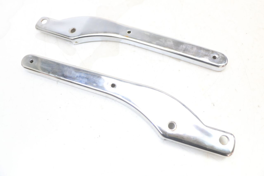 photo de CACHE CHASSIS LATERAL REGAL RAPTOR RAXTER 2 125 (2007 - 2015)