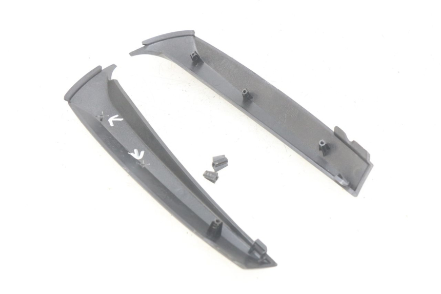 photo de CACHE CHASSIS LATERAL APRILIA SR 2T 50 (2012 - 2017)