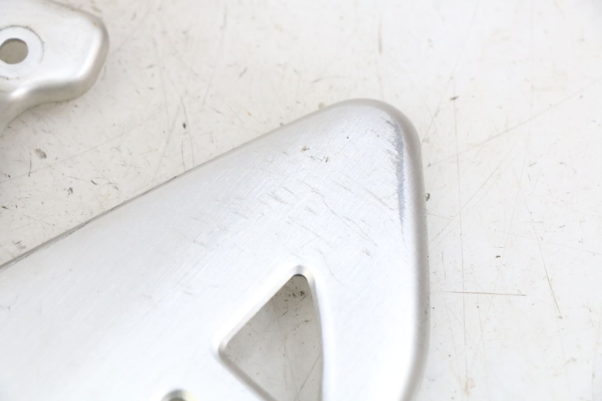 photo de CACHE CHASSIS LATERAL SUZUKI SV N 650 (1999 - 2002)