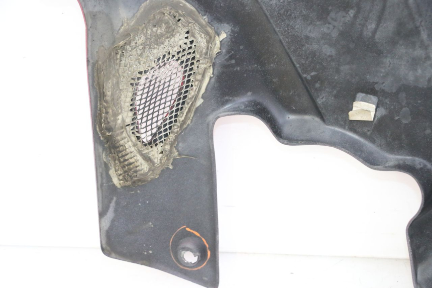 photo de CACHE CHASSIS LATERAL SUZUKI SV S 650 (2003 - 2009)