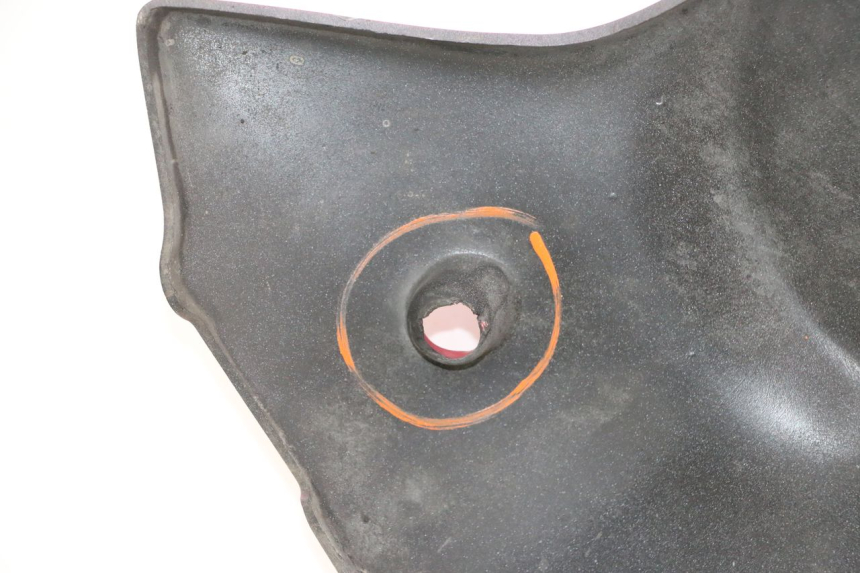 photo de CACHE CHASSIS LATERAL SUZUKI SV S 650 (2003 - 2009)