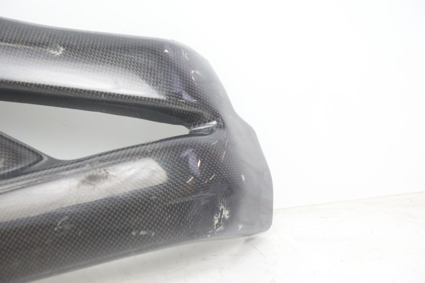 photo de CACHE CHASSIS LATERAL SUZUKI SV S 650 (2003 - 2009) - Photo complémentaire