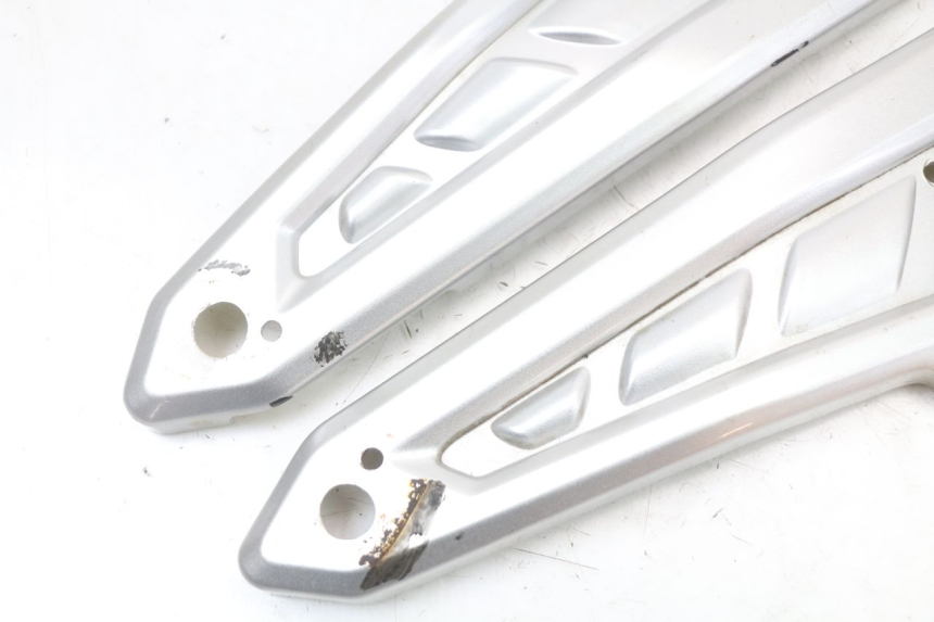photo de CACHE CHASSIS LATERAL SYM XS 125 (2007 - 2016)