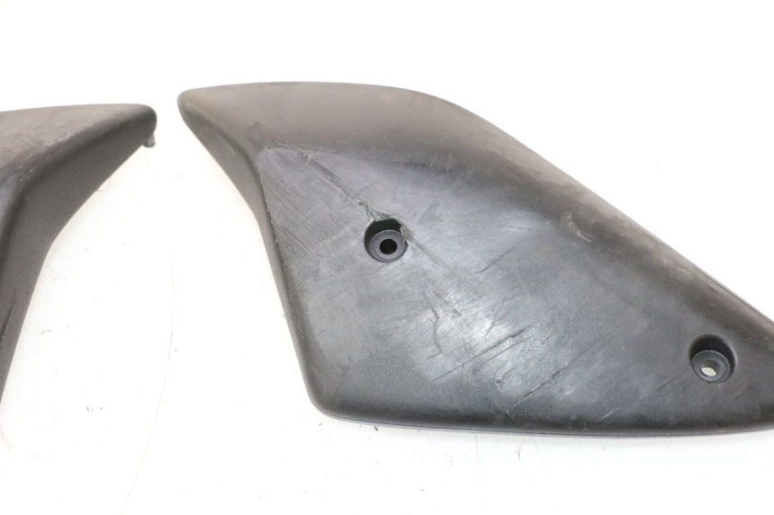 photo de CACHE CHASSIS LATERAL PEUGEOT TKR TREKKER FURIOUS 50 (2005 - 2014) - Zoom état d’usage