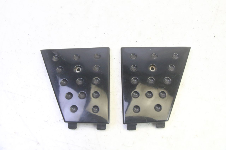 photo de CACHE CHASSIS LATERAL PIAGGIO XEVO - X EVO 125 (2007 - 2016) - Vue principale