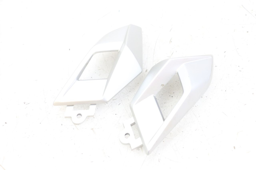 photo de CACHE CHASSIS LATERAL YAMAHA AEROX 2T 50 (2013 - 2017)