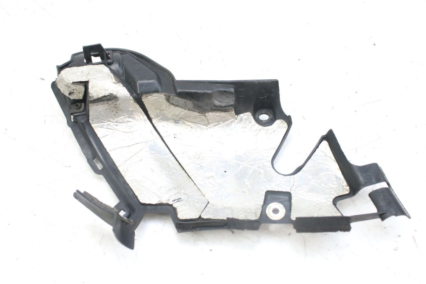 photo de CACHE CHASSIS LATERAL YAMAHA YZF R1 1000 (2007 - 2008)