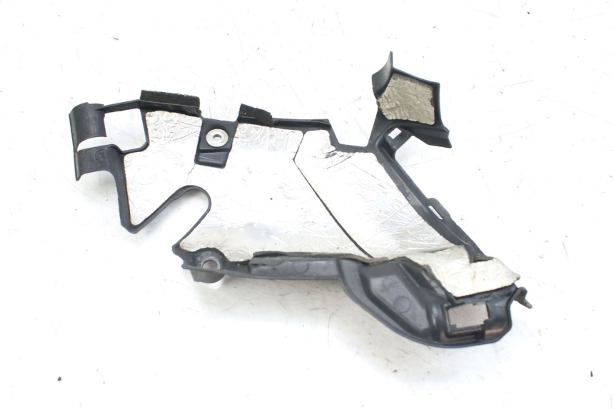 photo de CACHE CHASSIS LATERAL YAMAHA YZF R1 1000 (2007 - 2008)