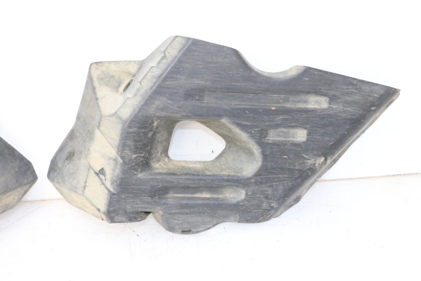 photo de CACHE CHASSIS LATERAL YAMAHA YFM GRIZZLY 550 (2008 - 2015)