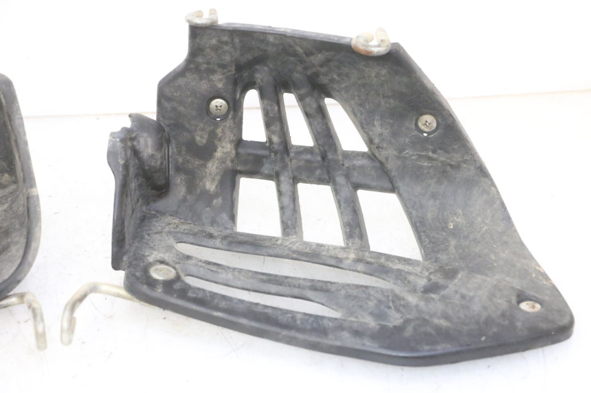 photo de CACHE CHASSIS LATERAL YAMAHA YFM R RAPTOR 250 (2008 - 2014)