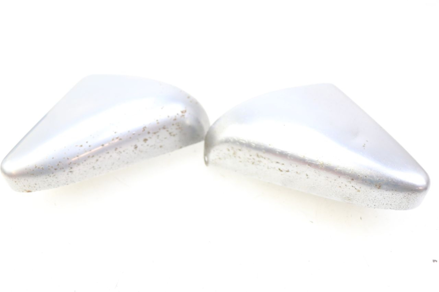 photo de CACHE CHASSIS LATERAL KAWASAKI ZEPHYR 1100 ( - 1995) - Détail de la pièce