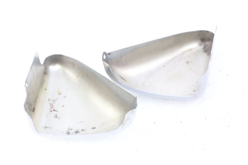 photo de CACHE CHASSIS LATERAL KAWASAKI ZEPHYR 1100 ( - 1995) - Gros plan technique