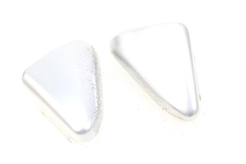 photo de CACHE CHASSIS LATERAL KAWASAKI ZEPHYR 1100 ( - 1995) - Vue d’ensemble