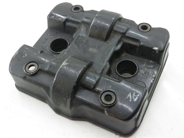 photo de CACHE CULBUTEUR AVANT HONDA VFR 750 (1990 - 1993)