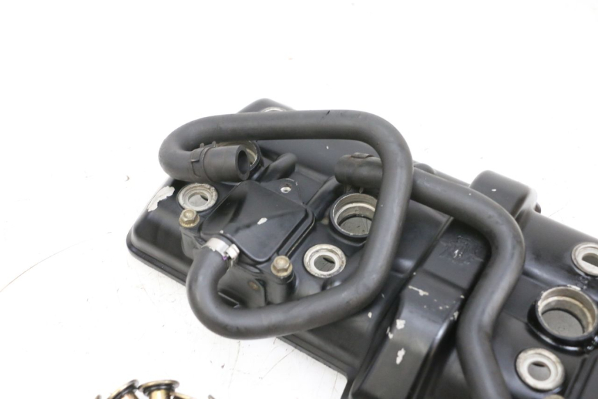 photo de CACHE CULBUTEUR MV AGUSTA BRUTALE R WALLY 910 (2008 - 2008) - Points de fixation