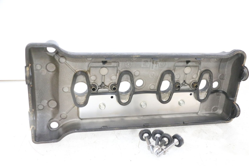 photo de CACHE CULBUTEUR HONDA CB R 1000 (2018 - 2023)