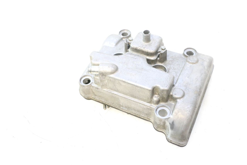 photo de CACHE CULBUTEUR HONDA FJS SILVER WING SILVERWING 400 (2005 - 2008) - Gros plan technique