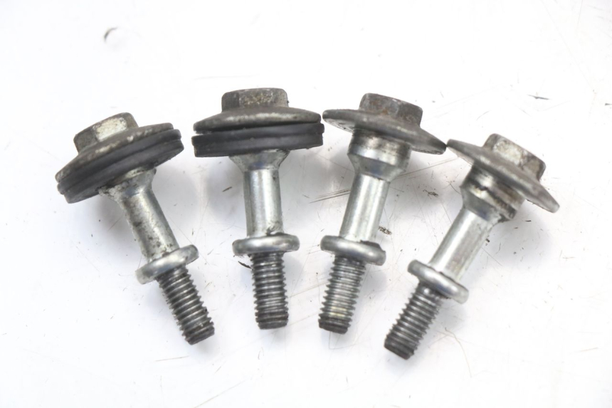 photo de CACHE CULBUTEUR PIAGGIO FLY 4T 50 (2004 - 2010)