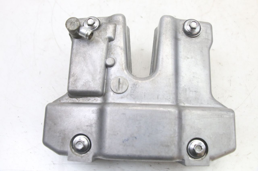 photo de CACHE CULBUTEUR KYMCO XCITING 500 (2007 - 2010)