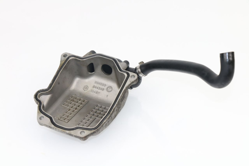 photo de CACHE CULBUTEUR PIAGGIO FLY 125 (2005 - 2012) - Détail de la pièce