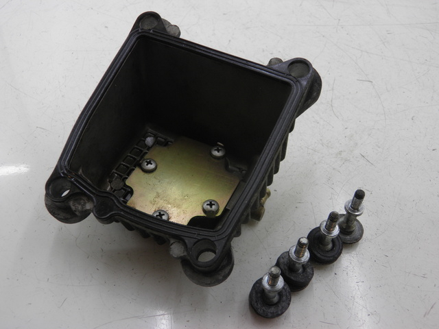 photo de CACHE CULBUTEUR PIAGGIO LIBERTY 2T 50 (2004 - 2008)