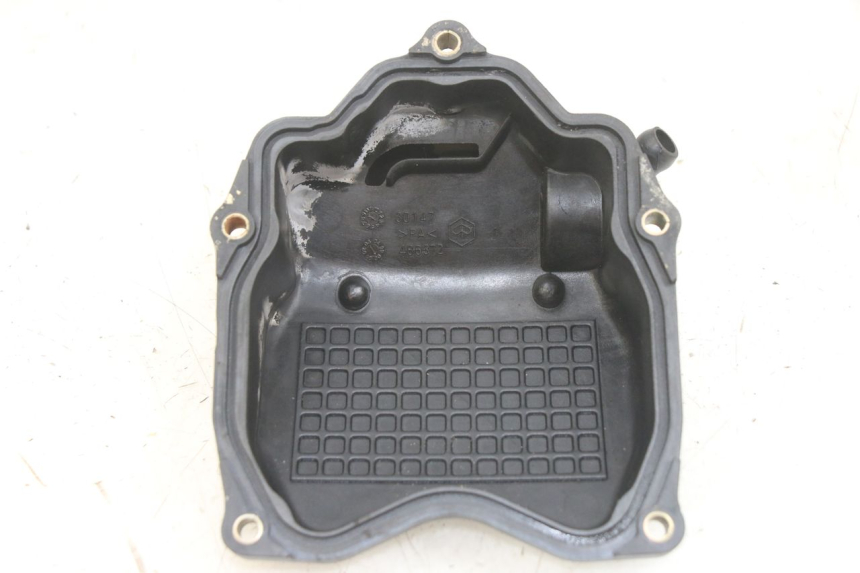 photo de CACHE CULBUTEUR PIAGGIO X9 125 (2000 - 2003)