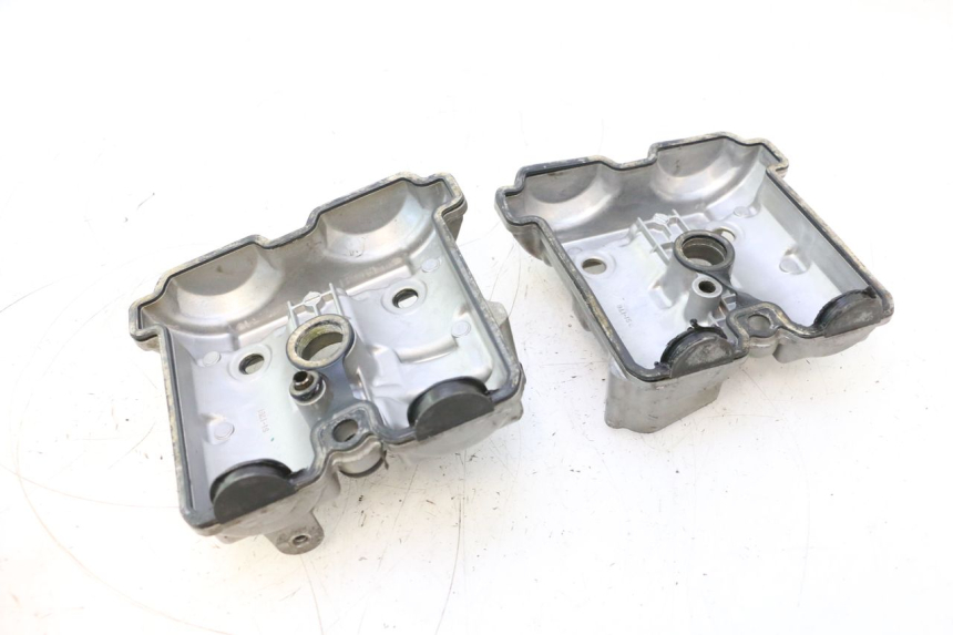 photo de CACHE CULBUTEUR SUZUKI SV S 650 (2003 - 2009) - Détail de la pièce