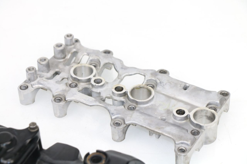 photo de CACHE CULBUTEUR TRIUMPH STREET TRIPLE 675 (2007 - 2012)