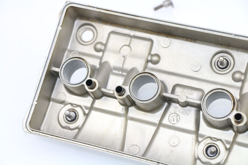 photo de CACHE CULBUTEUR YAMAHA FZ6 FAZER 600 (2007 - 2010)
