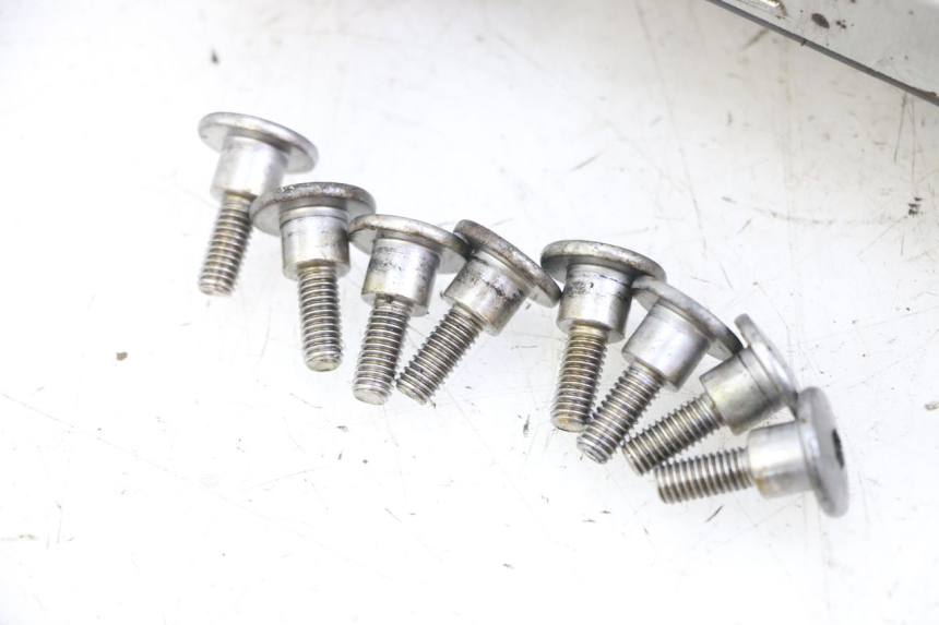 photo de CACHE CULBUTEUR YAMAHA FZS FAZER 600 (2001 - 2003)