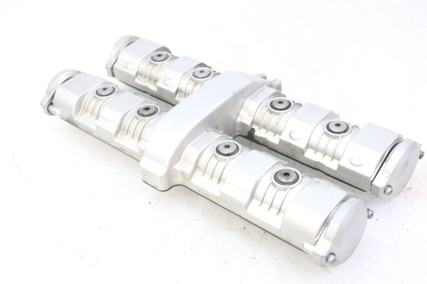 photo de CACHE CULBUTEUR YAMAHA FZS FAZER 600 (2001 - 2003)
