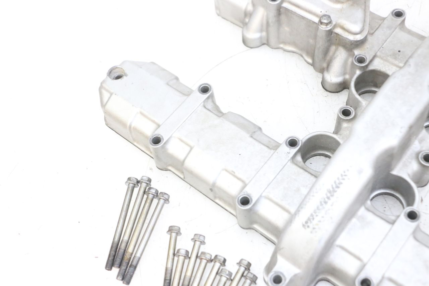 photo de CACHE CULBUTEUR KAWASAKI ZR 7 750 (1999 - 2001) - Marquages et références