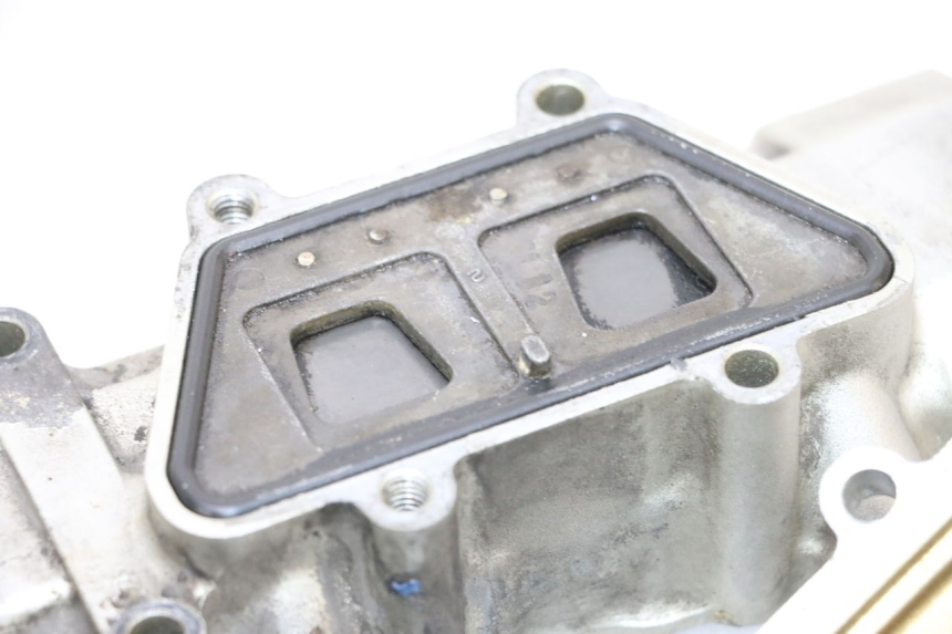 photo de CACHE CULBUTEUR KAWASAKI ZR7 ZR-7 S 750 (1999 - 2004) - Détails caractéristiques