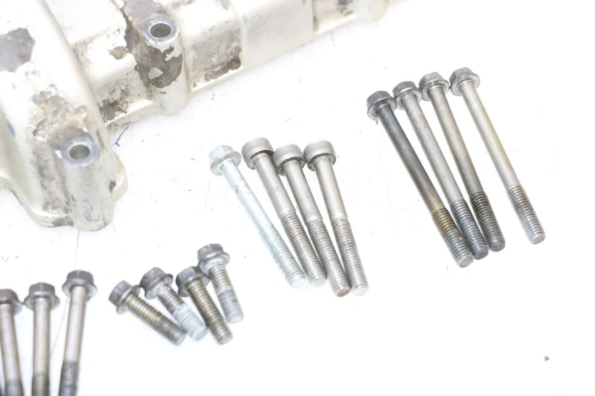 photo de CACHE CULBUTEUR KAWASAKI ZR7 ZR-7 S 750 (1999 - 2004) - Photo complémentaire